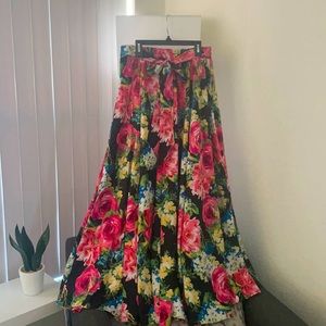 Women floral beautiful fit long skirt. $60